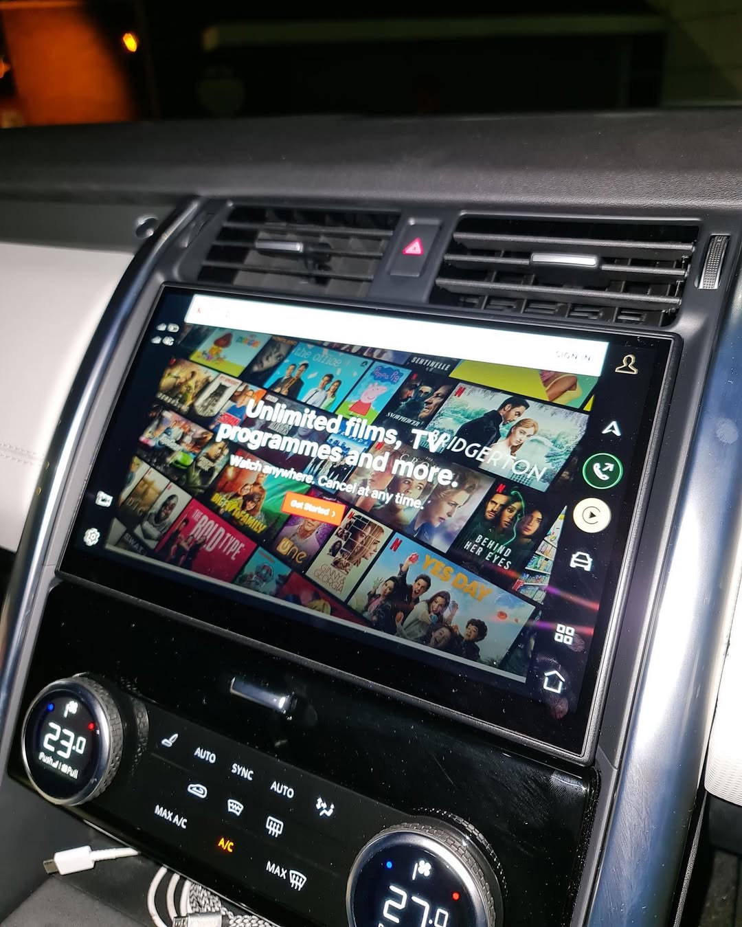 Smartcarmedia AI-Box for Lynk & Co Cars