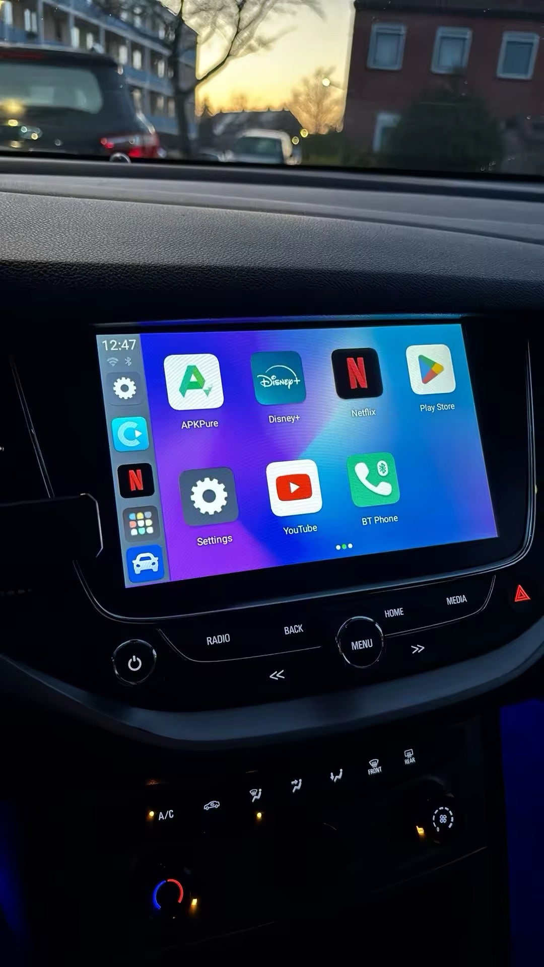 Youtube e Netflix AI-Box per Opel